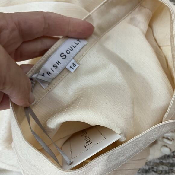 Trish Scully Blouse size 14 Cream Dotted Tuxedo Pleating Modest Wedding Career - Picture 9 of 9